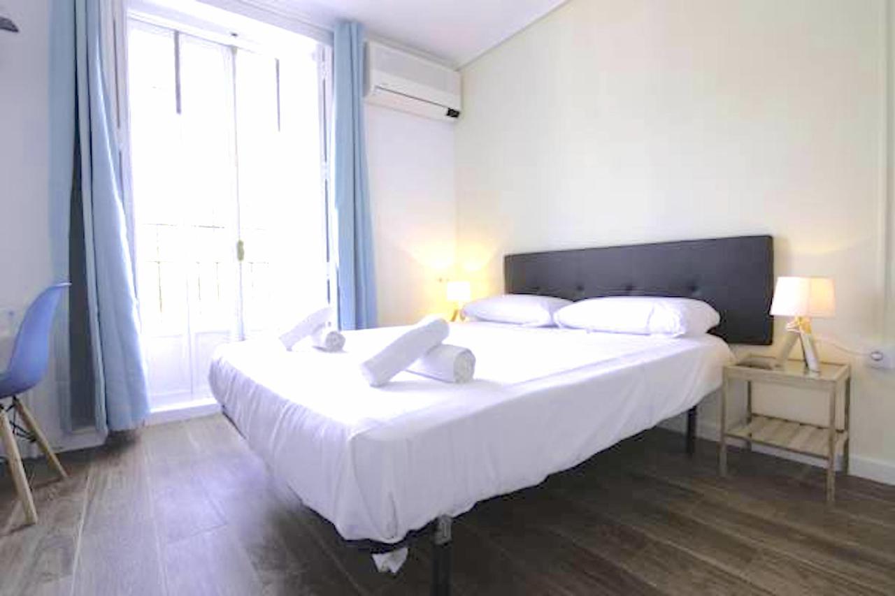 El Magnanimo Rooms & Breakfast Valencia Exteriör bild
